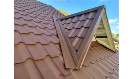 Металлочерепица камея 0,5 Satin Matt RAL 8017 шоколад