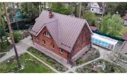 Фальц двойной стоячий Grand Line 0,5 Rooftop Бархат с пленкой на замках RAL 8017 шоколад