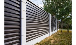 Нащельник (для калиток и ворот) 25х35 жалюзи Milan, Tokyo, Palermo 0,5 GreenCoat Pural BT, matt с пленкой RR 32 темно-коричневый (RAL 8019 серо-коричневый) (L2,0)